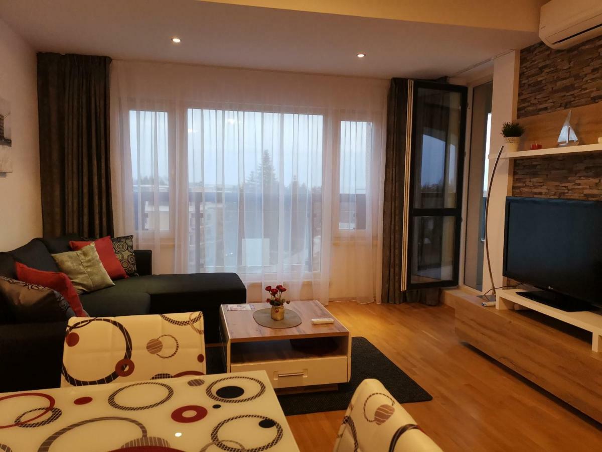 Cozy Apartment By The Sea Sveti Konstantin Buitenkant foto